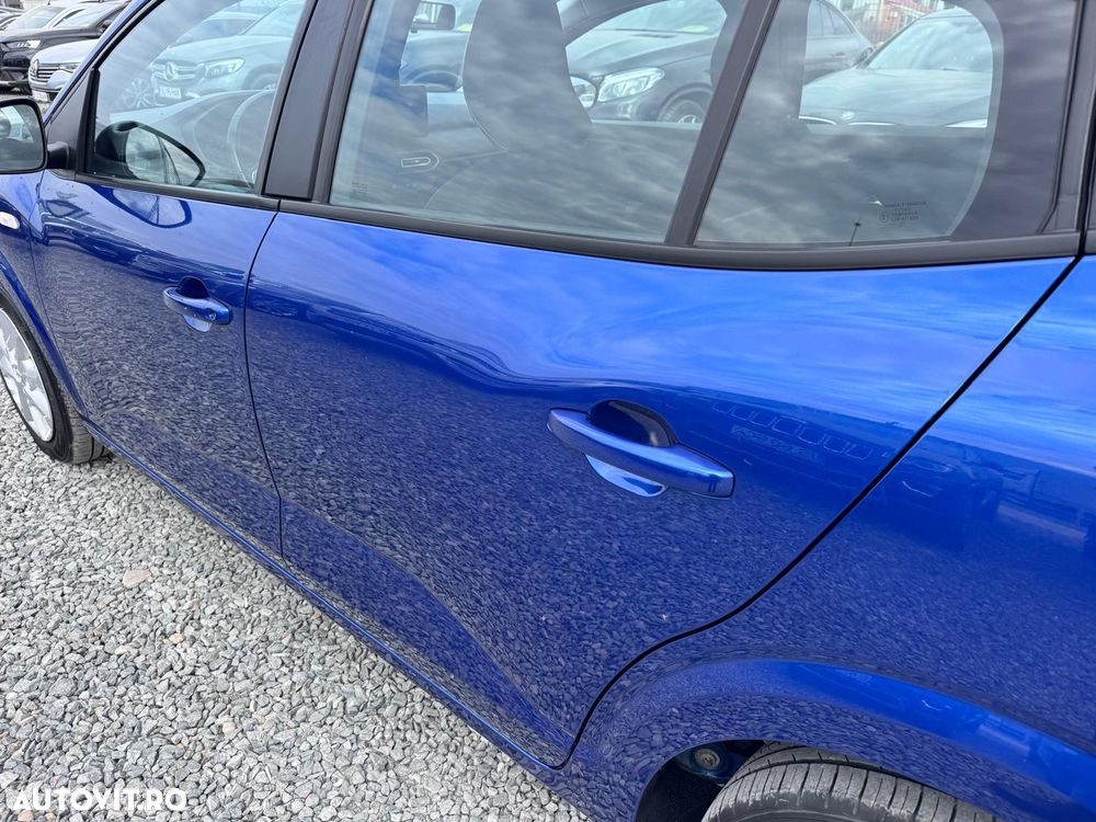 Dacia Logan TCe 90 Essential - 31