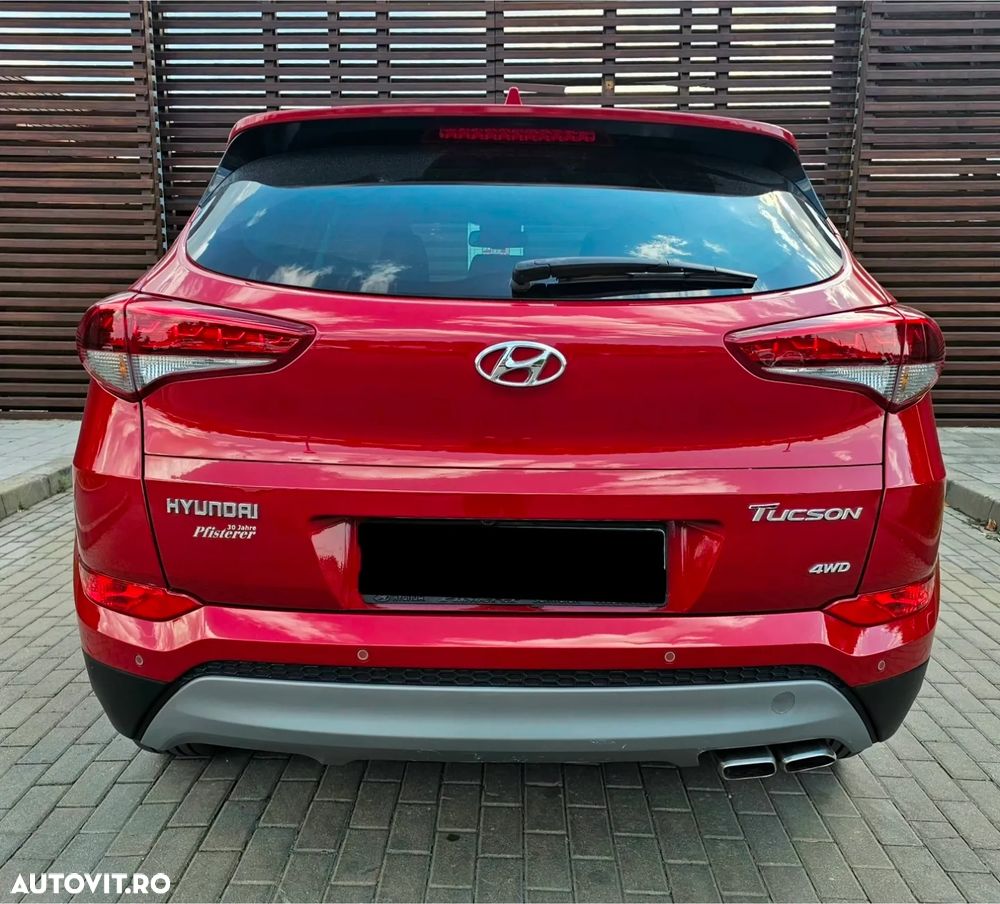 Hyundai Tucson 2.0 CRDI 4WD Advantage - 11