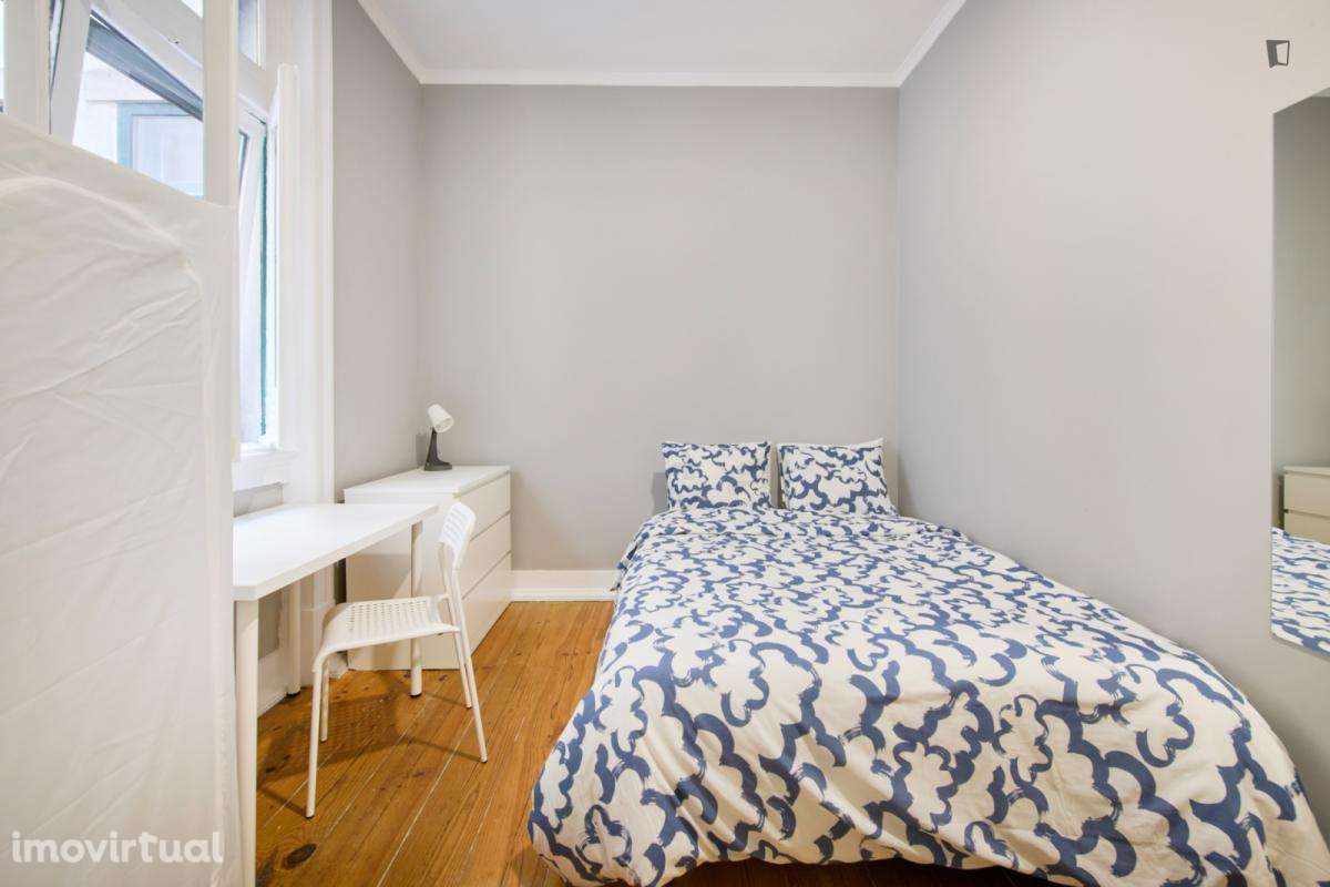 Quarto - localizado em Entrecampos Lisbon - Grande imagem: 4/50