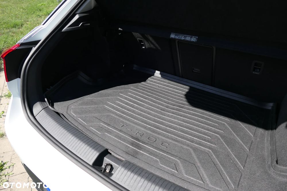 Volkswagen T-Roc 1.0 TSI Advance - 18