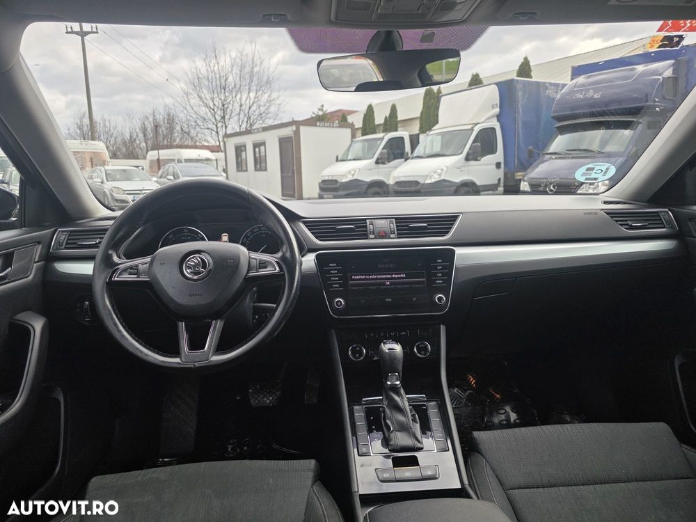 Skoda Superb 2.0 TDI Ambition - 12