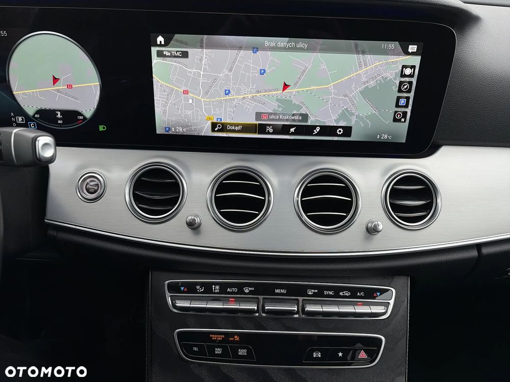 Mercedes-Benz Klasa E 220 d 4-Matic AMG - 19