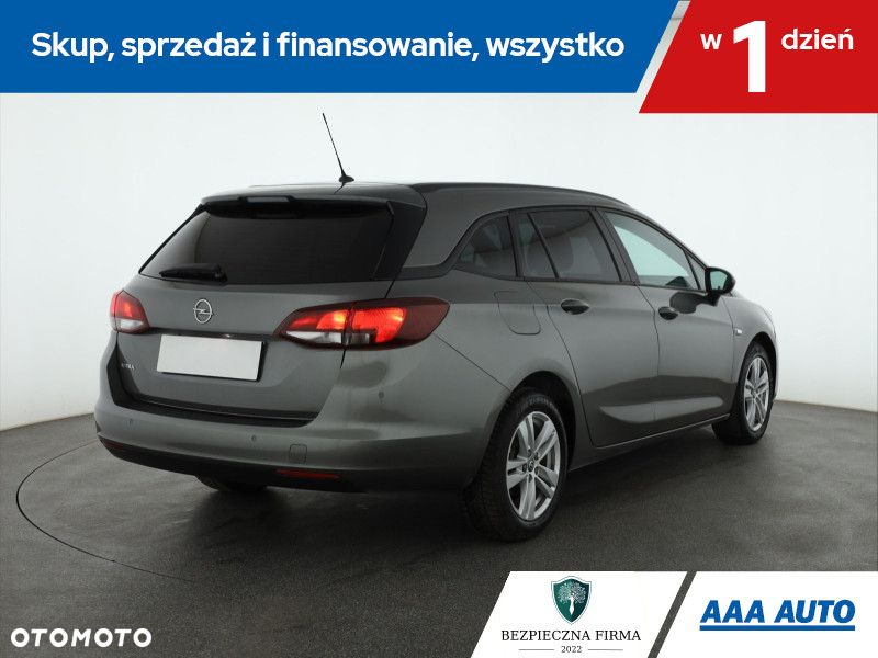 Opel Astra - 6