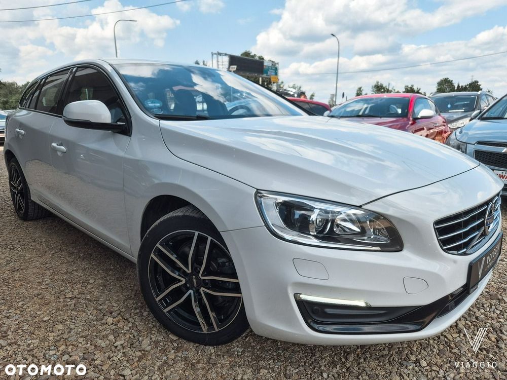 Volvo V60 D3 Momentum - 31