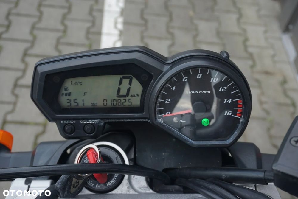Yamaha FZ6 - 17