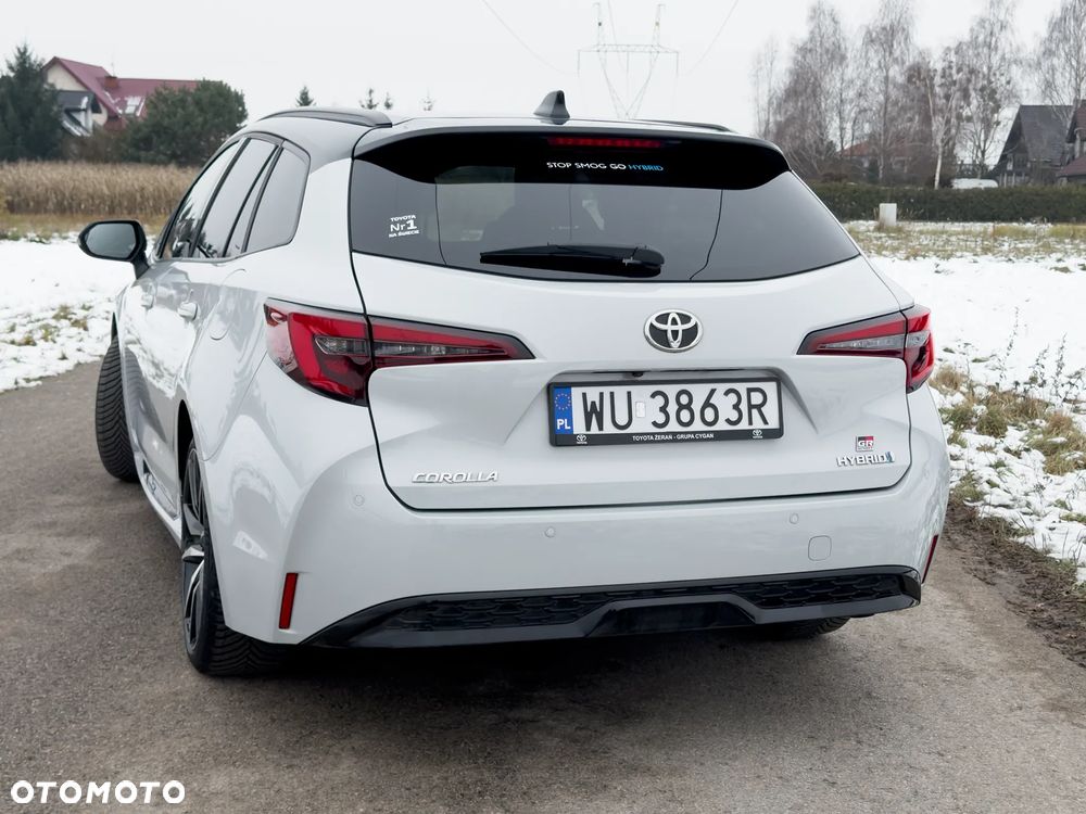 Toyota Corolla 2.0 Hybrid GR Sport Dynamic - 4