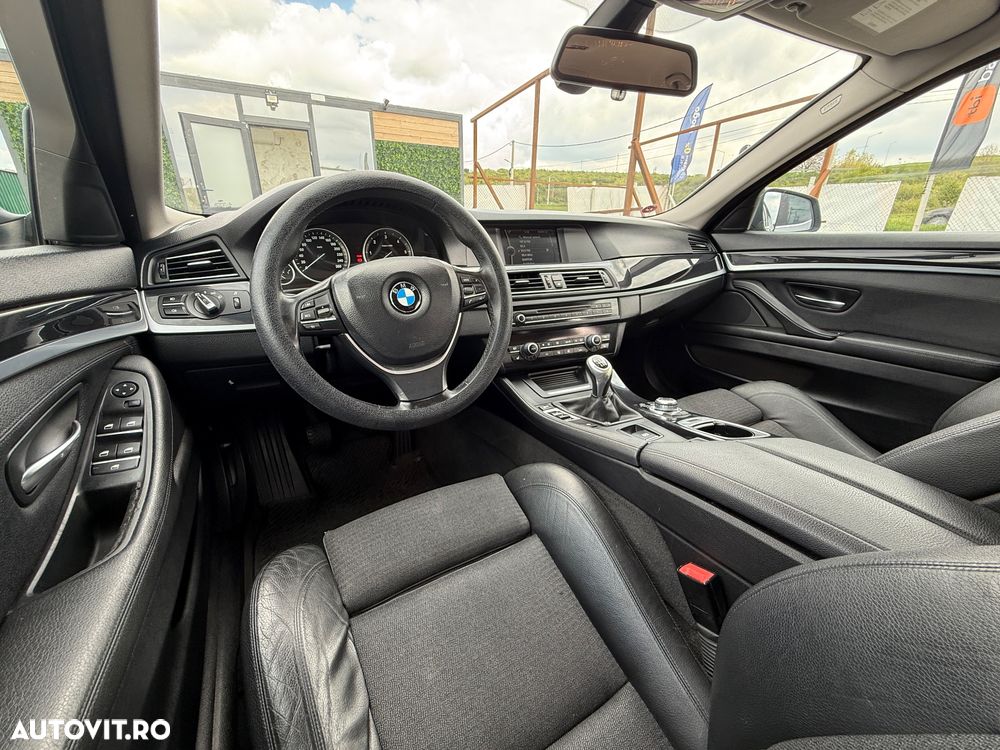 BMW Seria 5 520d - 5