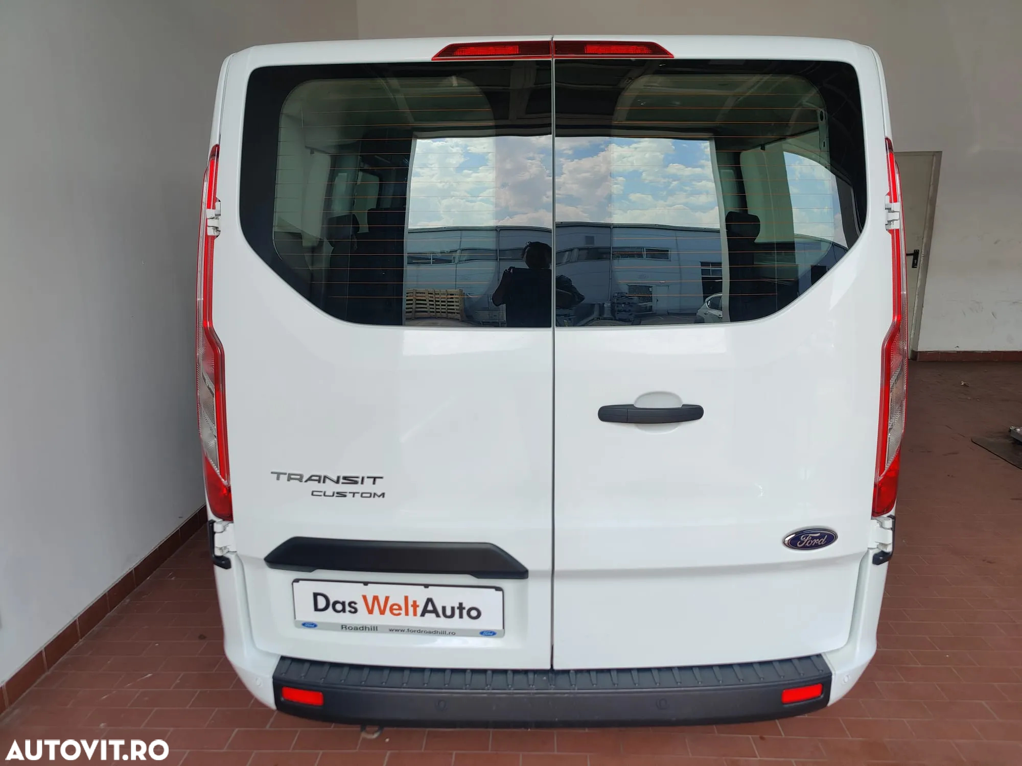 Ford Transit Custom Kombi 320 2.0 EcoBlue 130 CP L2H1 Trend Aut. - 7
