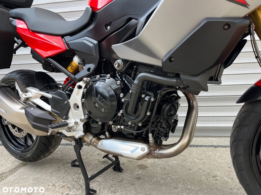 BMW XR - 11