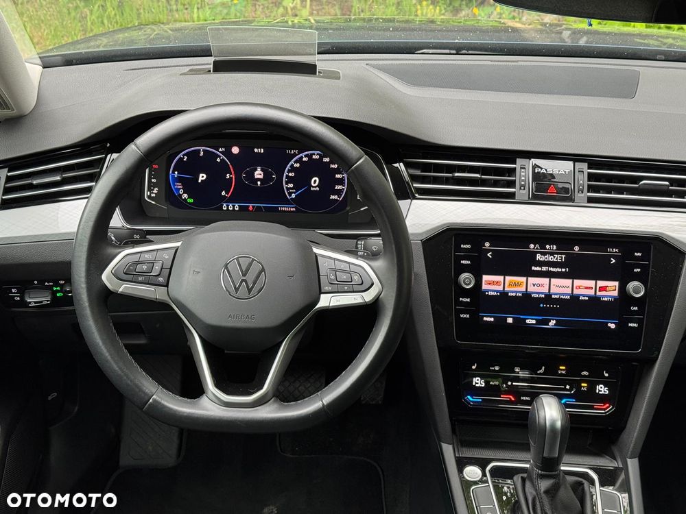 Volkswagen Passat 2.0 TDI EVO Business DSG - 20