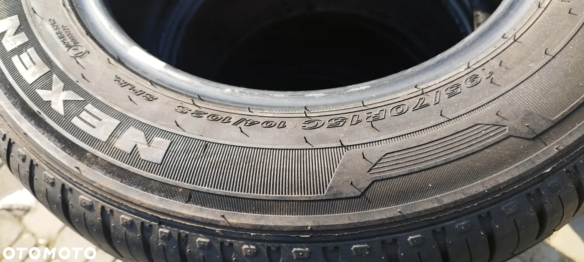 195/70/15 c semperit vavgrip - 9