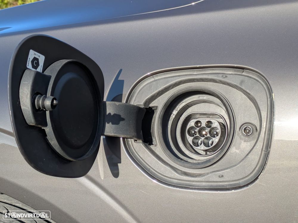 Volvo XC 60 2.0 T6 PHEV Inscription AWD - 47