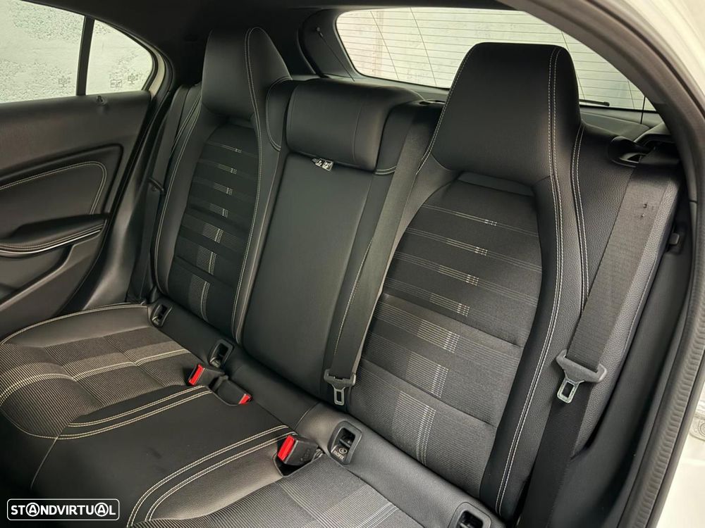 Mercedes-Benz A 180 d 7G-DCT Urban - 37