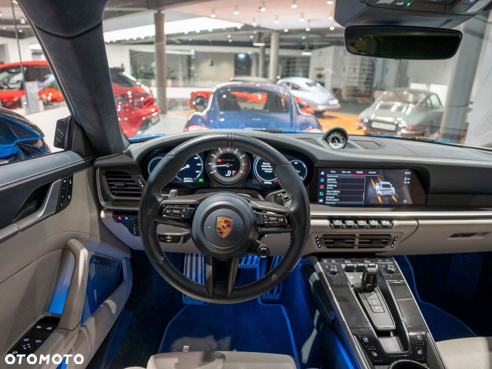 Porsche 911 Turbo S - 29