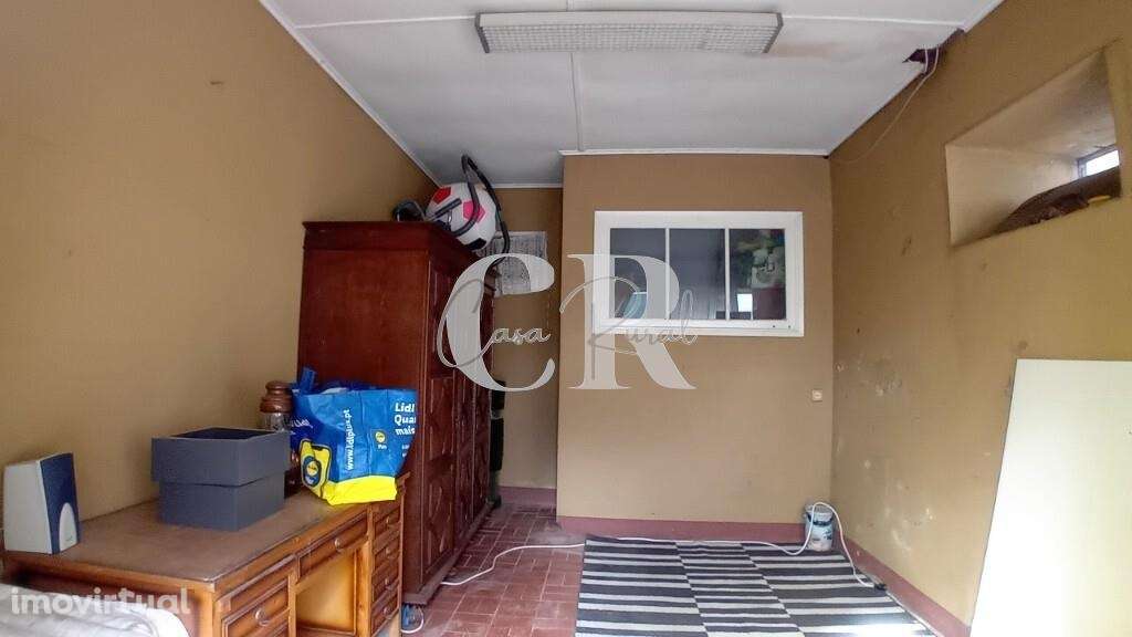 Fantástica moradia renovada com logradouro e terreno em Figueiró dos V - Grande imagem: 3/33