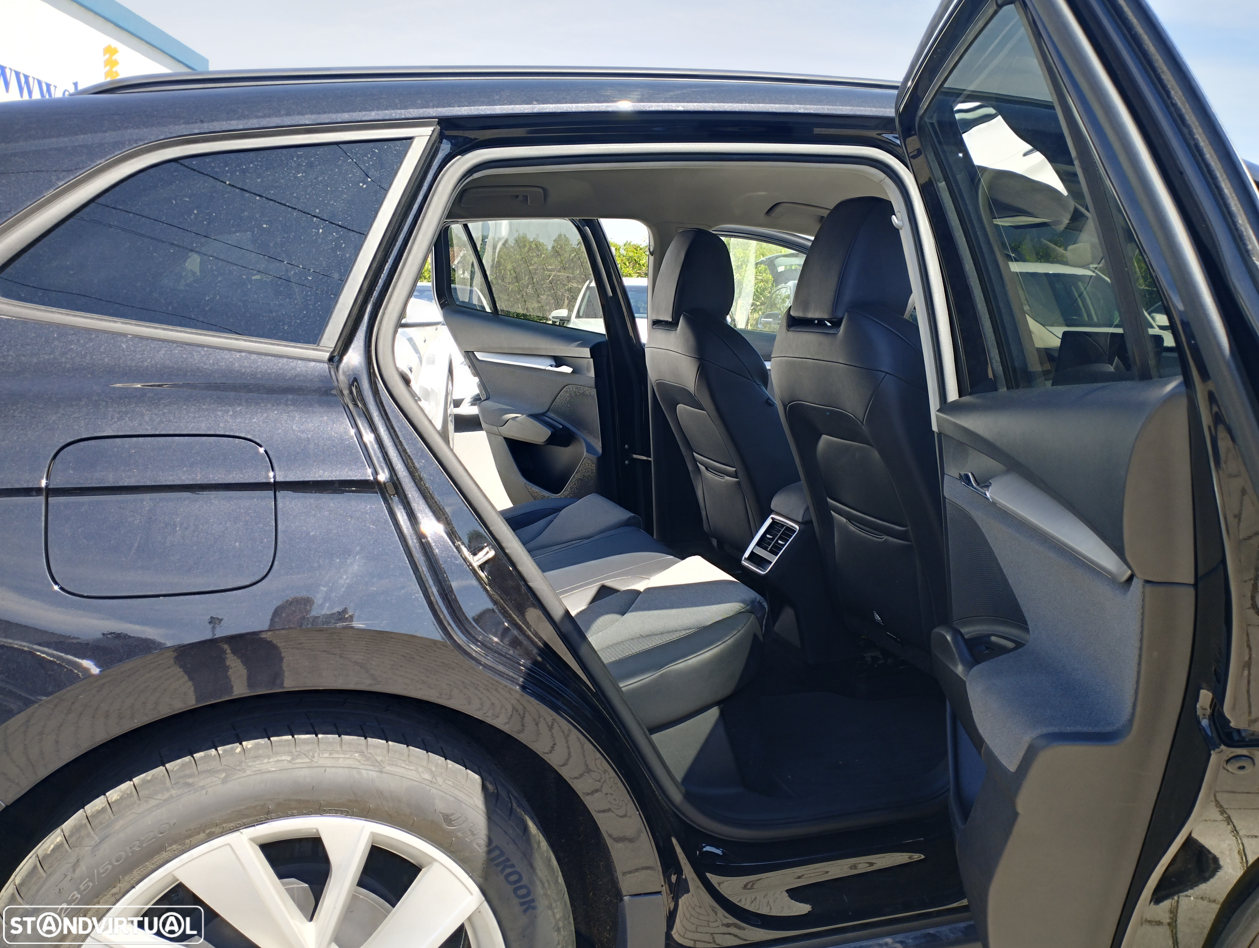 Skoda Enyaq iV 60 - 9