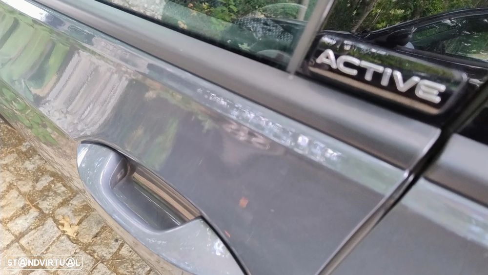 VW Golf 2.0 TDI SCR DSG Active - 2