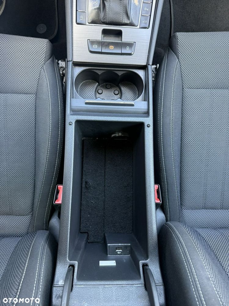 Skoda Superb 2.0 TDI SCR 4x4 Style DSG - 26