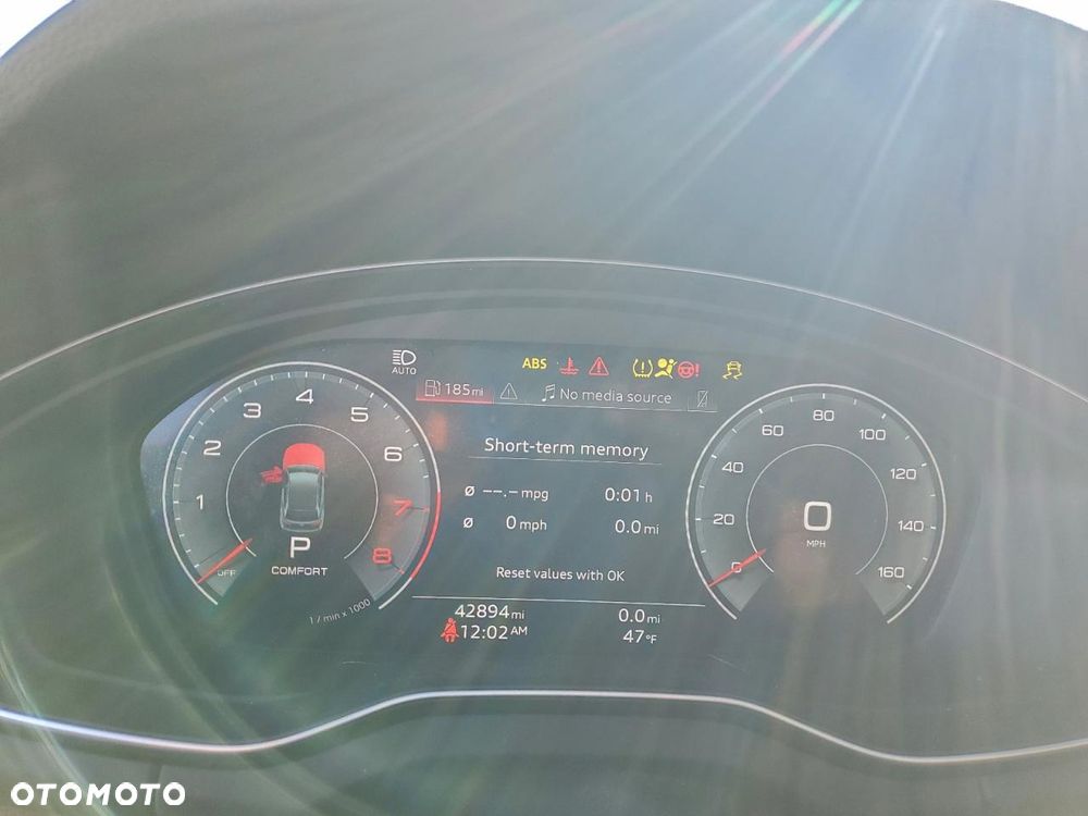 Audi Q5 2.0 TFSI Quattro S tronic design - 12