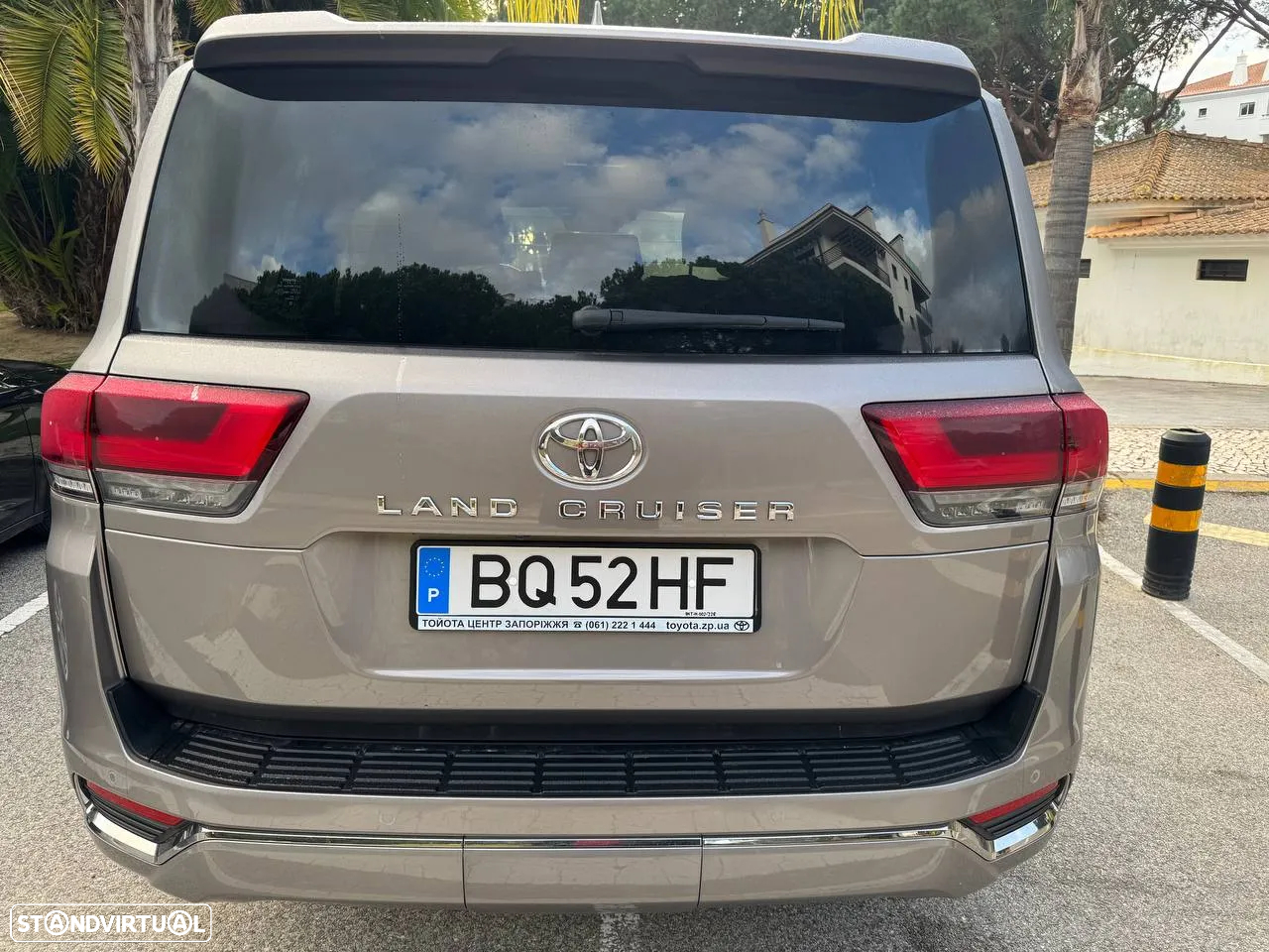 Toyota Land Cruiser - 3