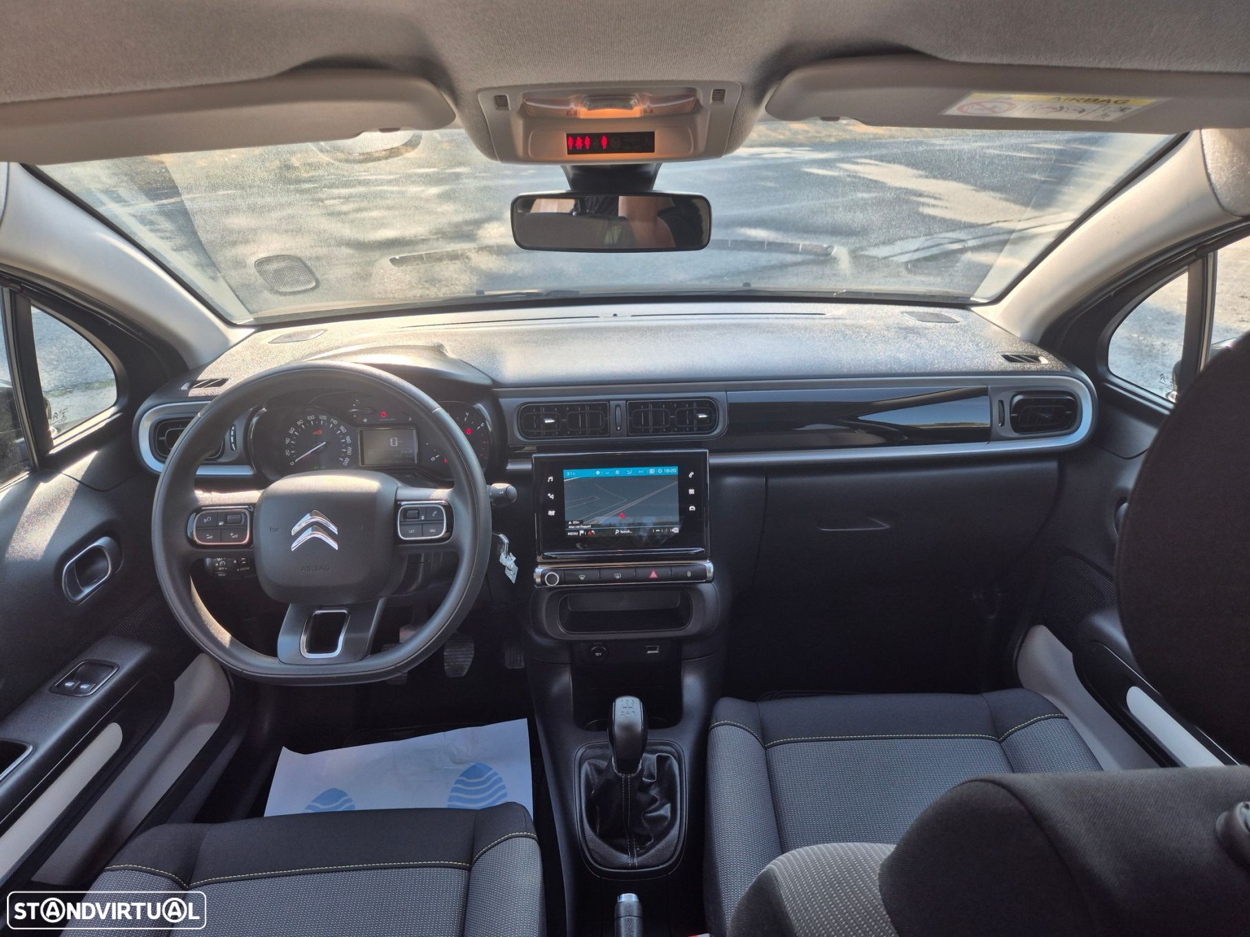 Citroën C3 1.2 PureTech Shine - 11