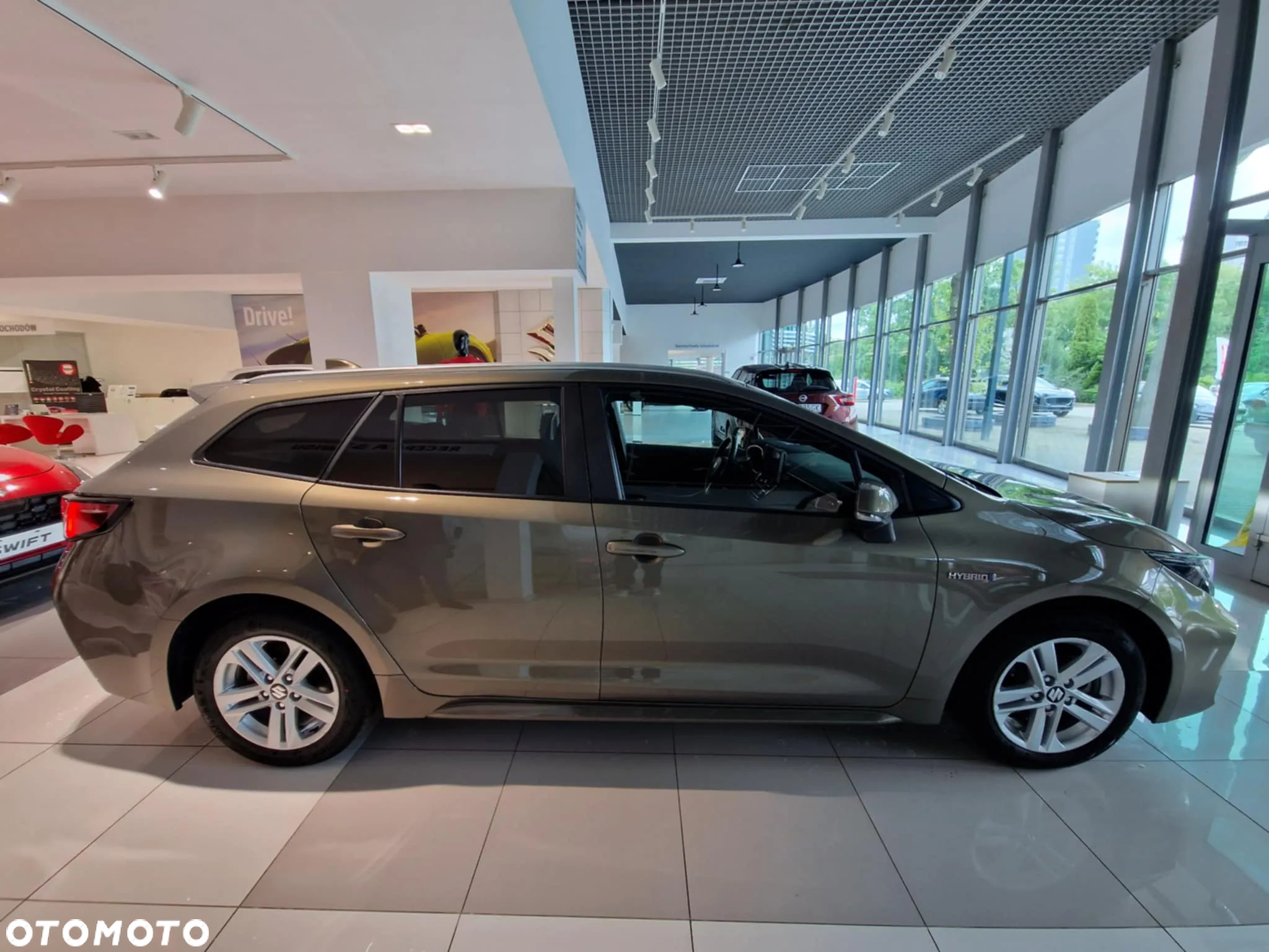 Suzuki Swace 1.8 Hybrid Premium Plus CVT - 8