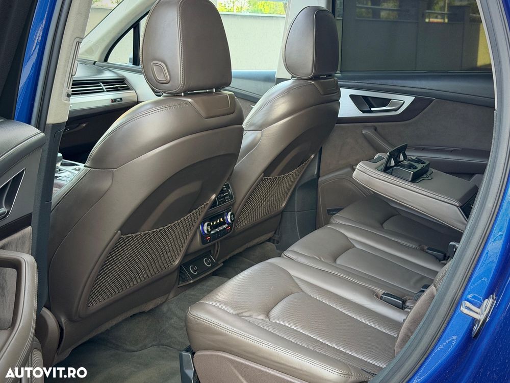 Audi Q7 - 22