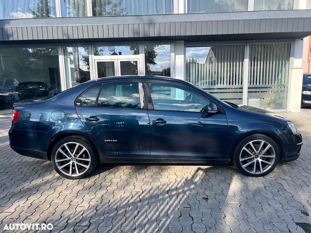 Volkswagen Jetta 1.9 TDI DPF United - 2