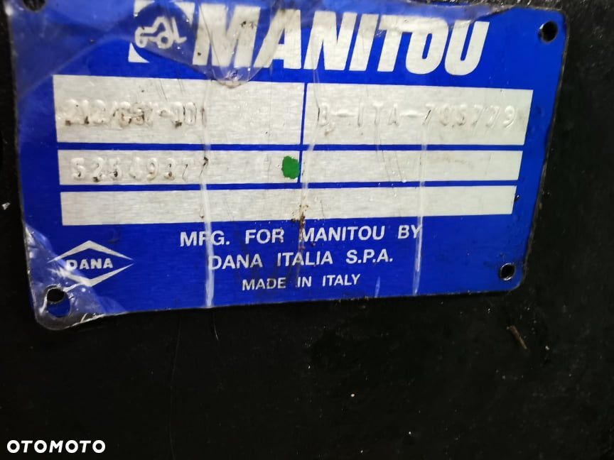 Środek mostu Manitou MLT 737 {Spicer 11X35 tył} - 11