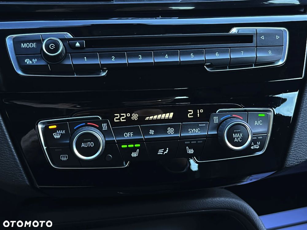 BMW X1 sDrive18d - 29