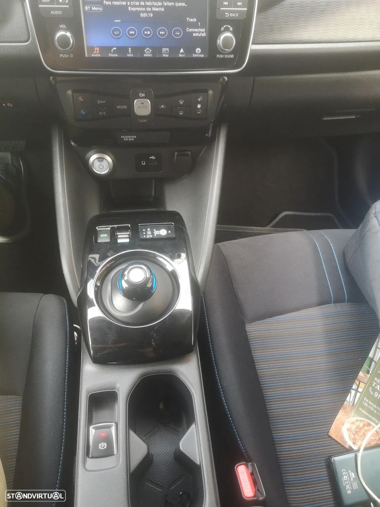 Nissan Leaf N-Connecta - 26