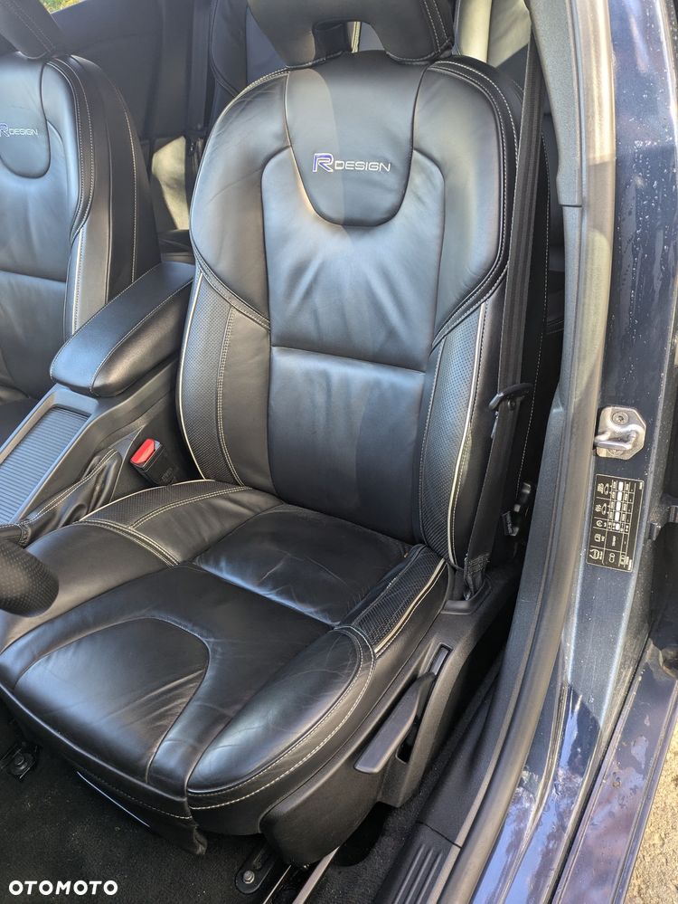 Volvo V40 T5 Geartronic R Design - 17