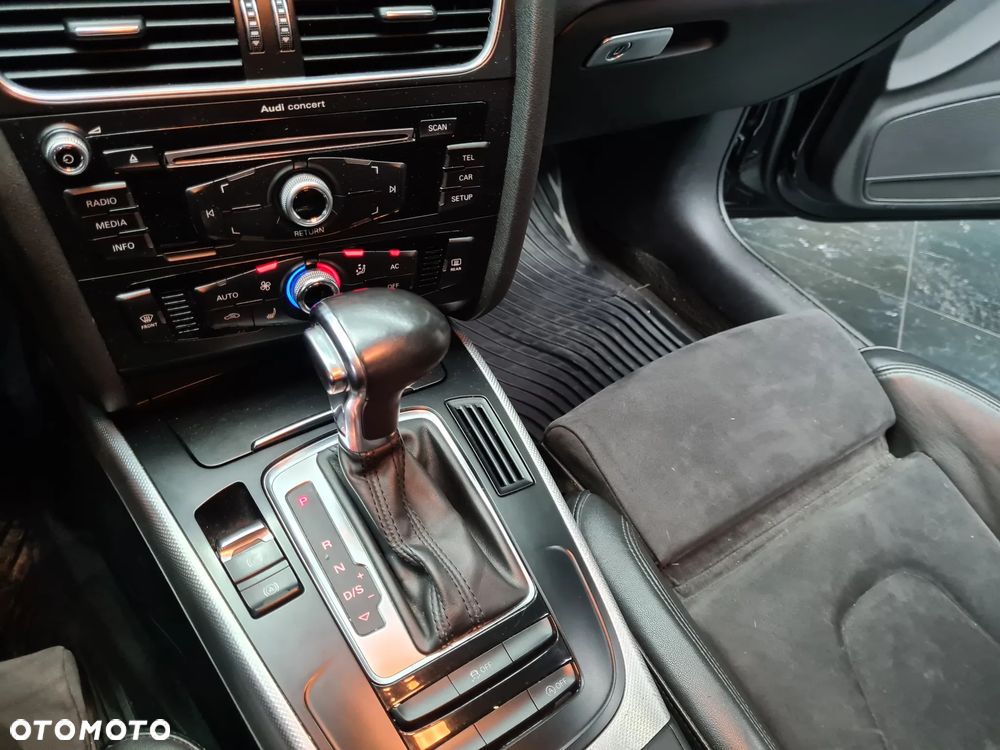 Audi A4 Allroad 2.0 TDI DPF S tronic - 30