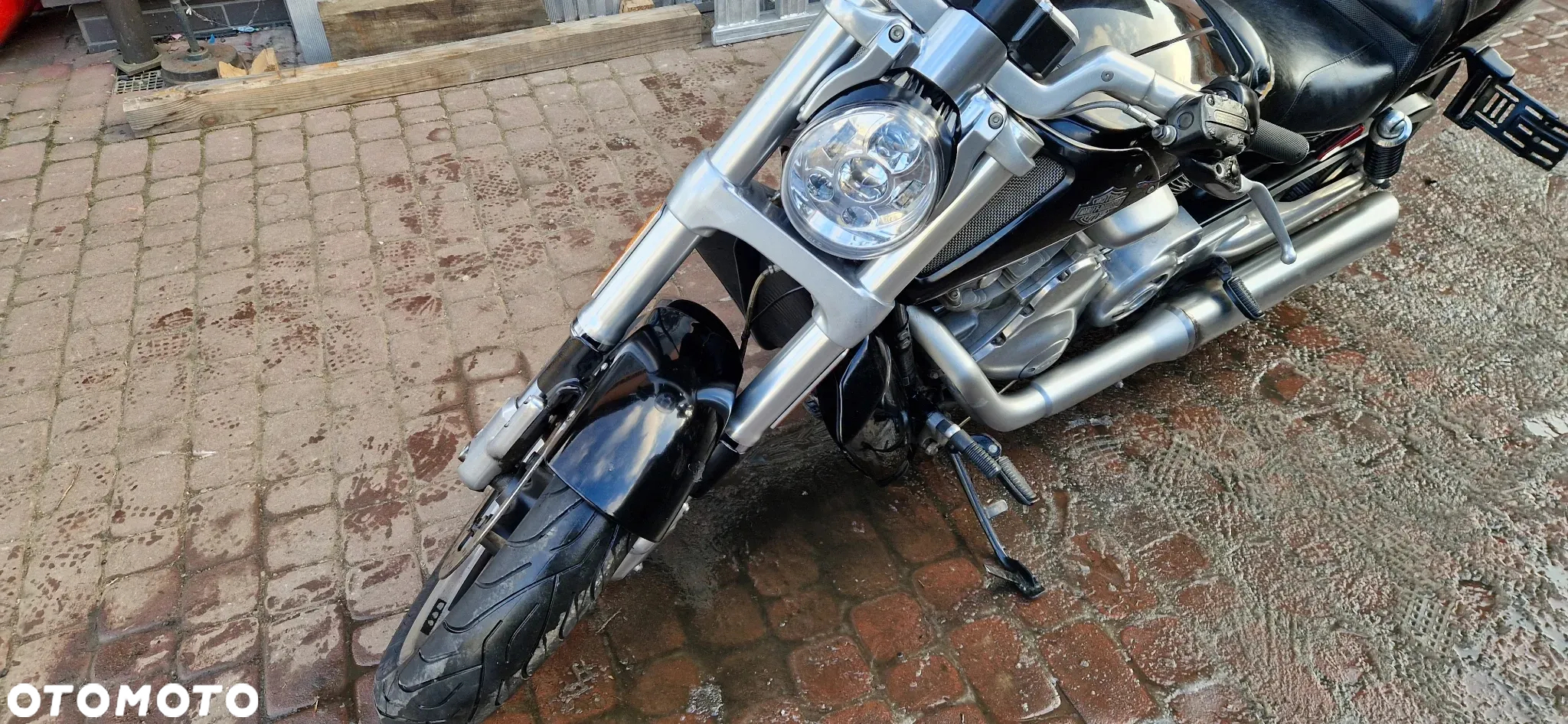 Harley-Davidson V-Rod Muscle - 27