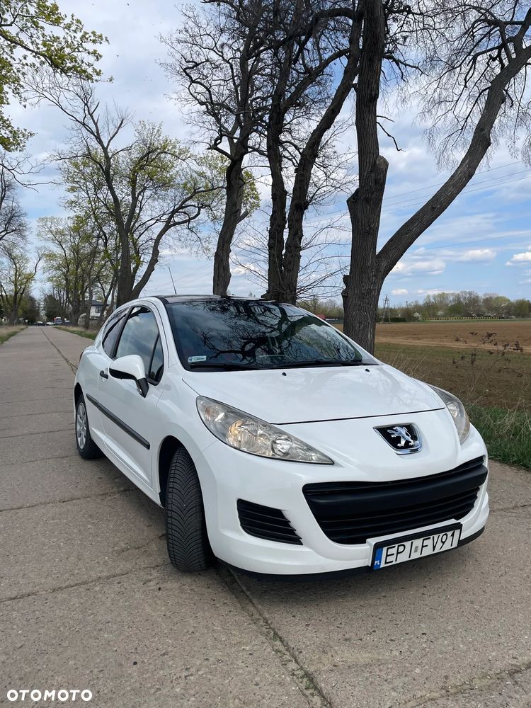 Peugeot 207 1.4 HDi Presence - 1
