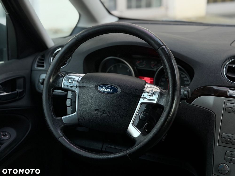 Ford Galaxy 2.0 TDCi Titanium - 18