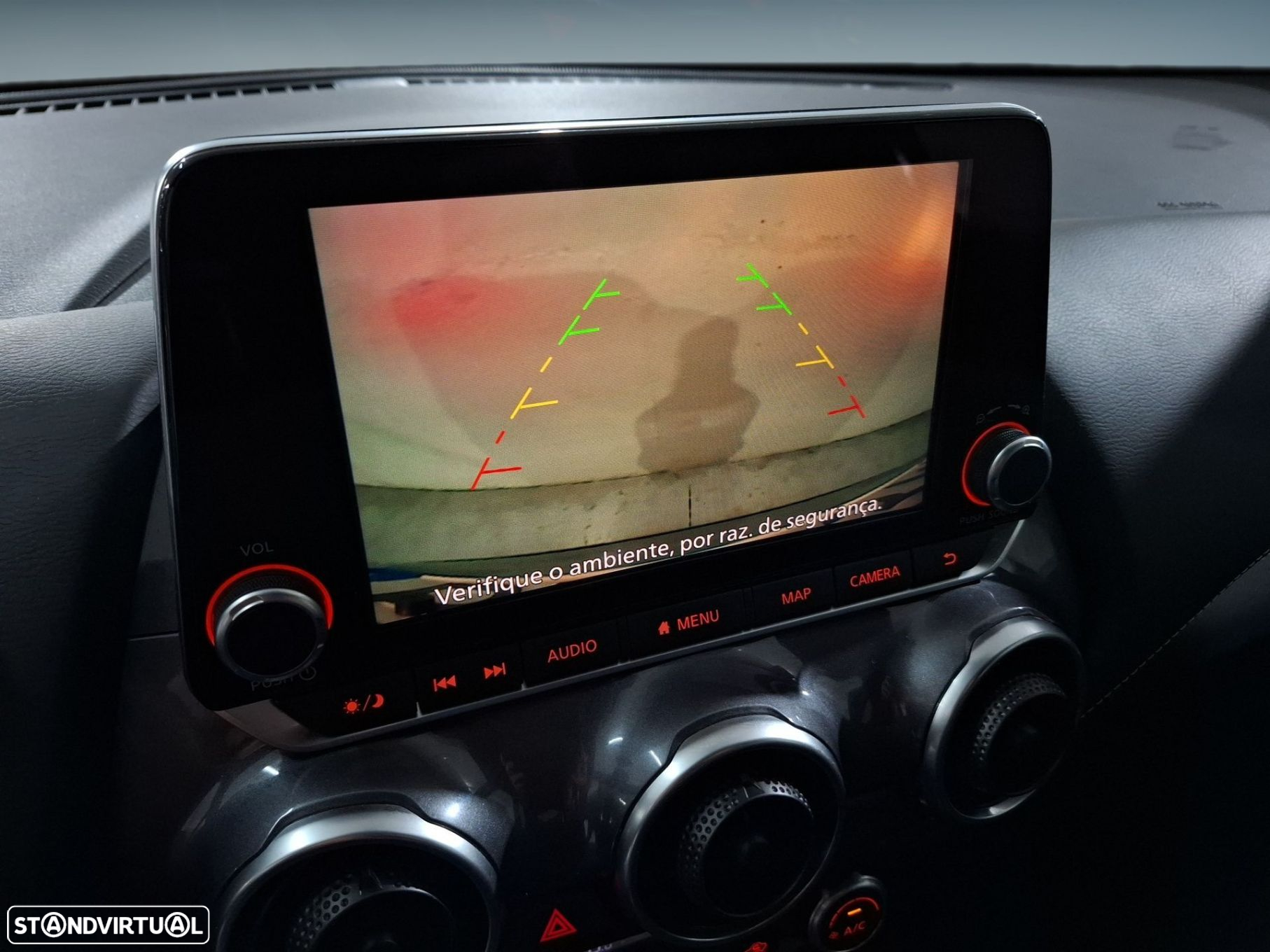 Nissan Juke 1.0 DIG-T N-Connecta NAV.+TwoTone NC DCT - 12