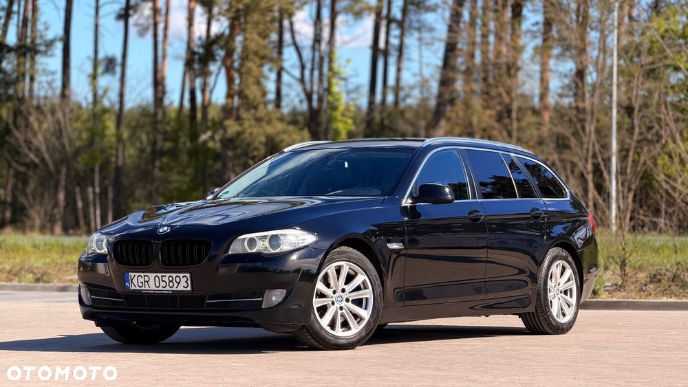 BMW Seria 5 520d Luxury Line - 2