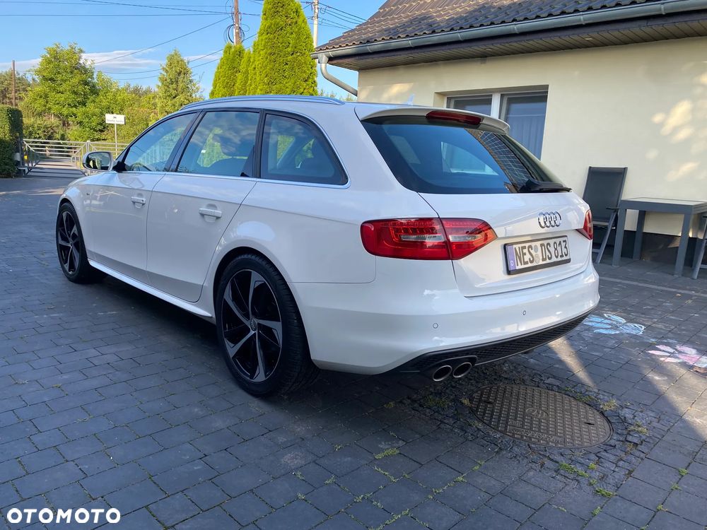 Audi A4 Avant 2.0 TDI DPF clean diesel S line Sportpaket - 4