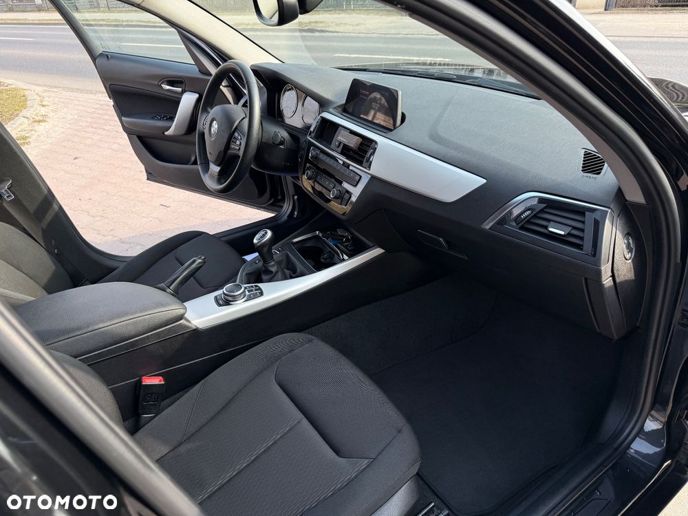 BMW Seria 1 116i Edition M Sport Shadow - 26