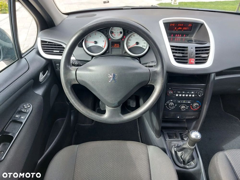 Peugeot 207 1.6 HDi Trendy 99g - 34