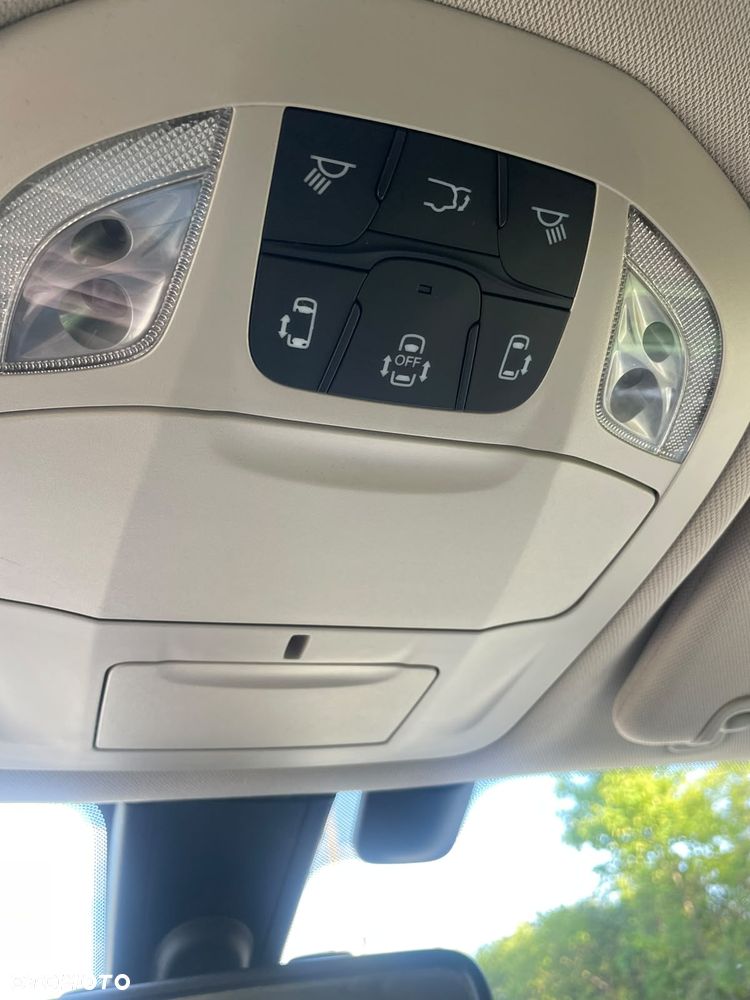 Chrysler Pacifica - 7