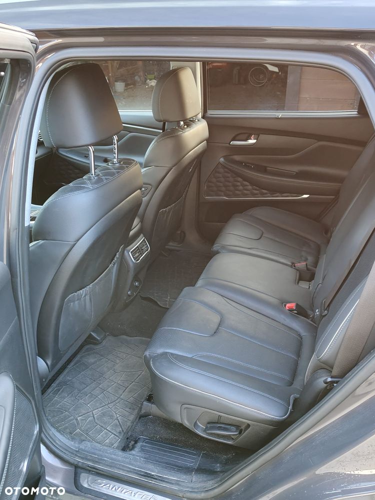 Hyundai Santa Fe 1.6 T-GDI HEV Executive 4WD - 17