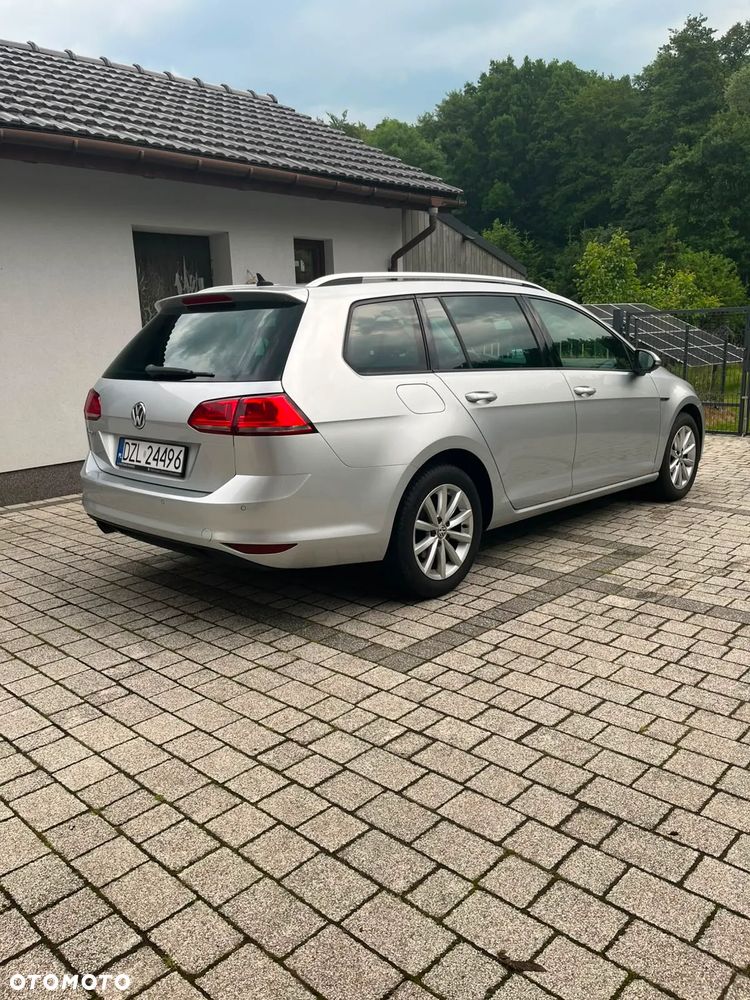 Volkswagen Golf 1.6 TDI BlueMotion Technology Lounge - 4