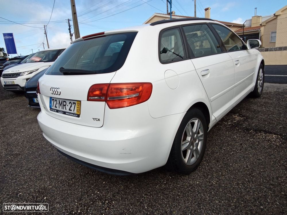Audi A3 Sportback 1.6 TDI Advance - 10