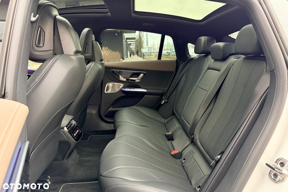 Mercedes-Benz EQE 350 89kWh - 17