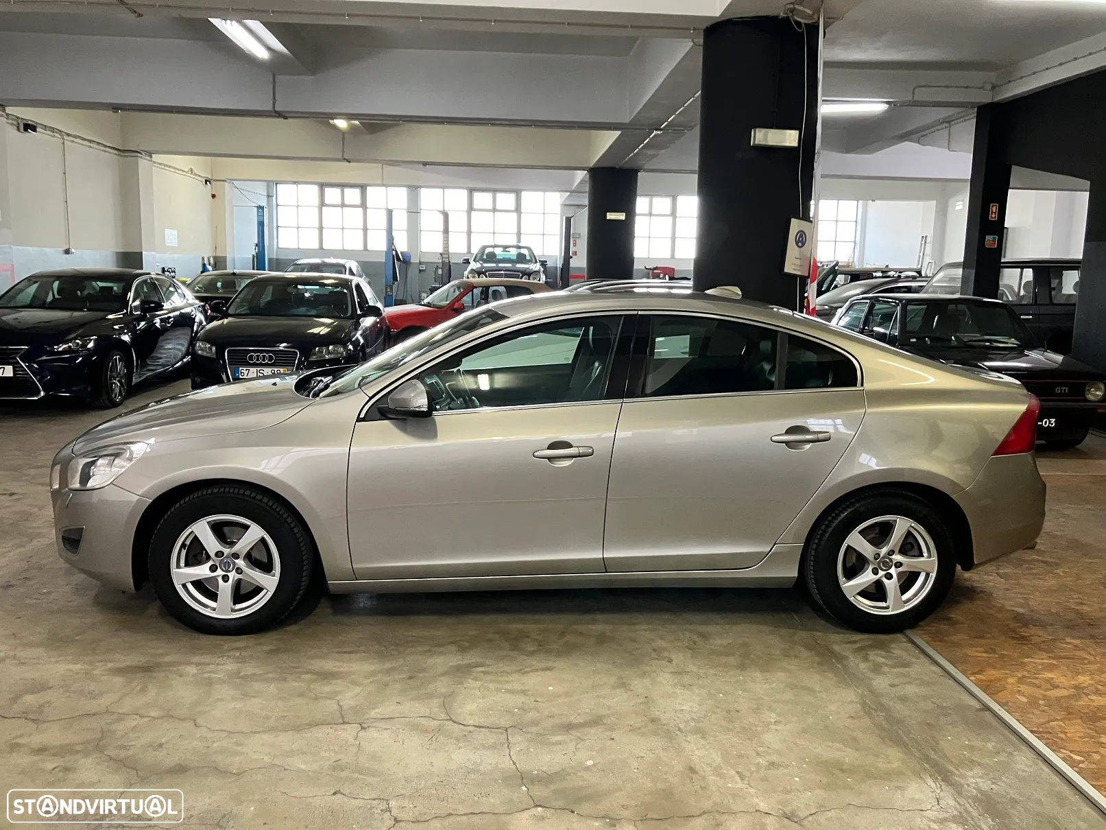 Volvo S60 2.0 D3 Summum - 8
