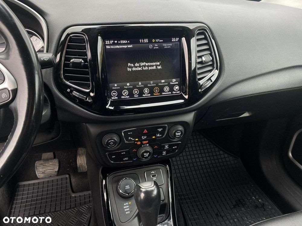 Jeep Compass - 12