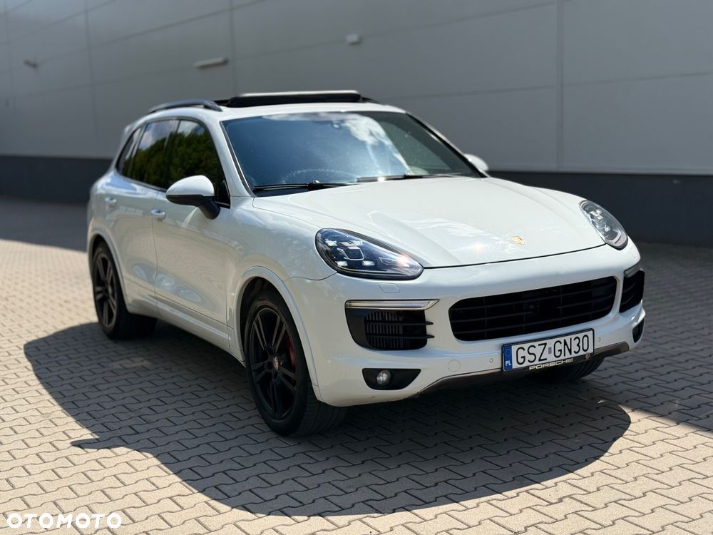 Porsche Cayenne S Diesel Platinum Edition - 2