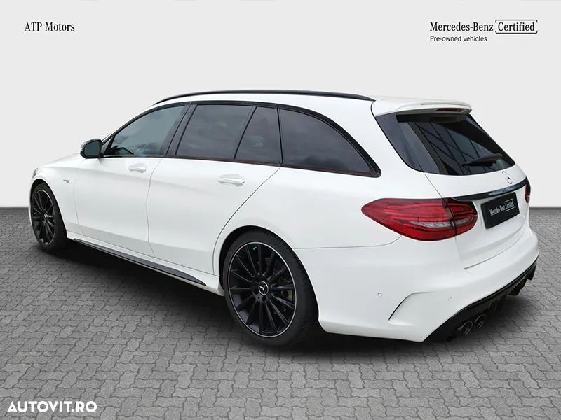Mercedes-Benz C - 33